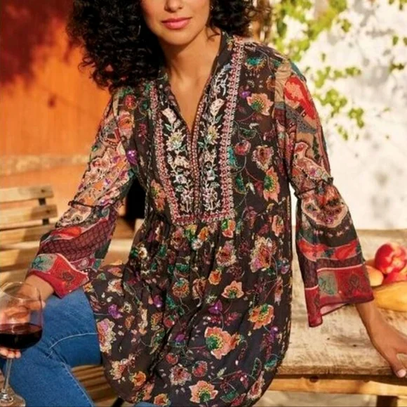 Soft Surroundings Asteria Beaded Sequin Tunic Top Varenna Plum Mixed Floral Sz S - Picture 2 of 16